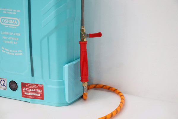 Máy phun thuốc trừ sâu, côn trùng điện dùng pin lithium OSHIMA Li20R-DP-2PIN 