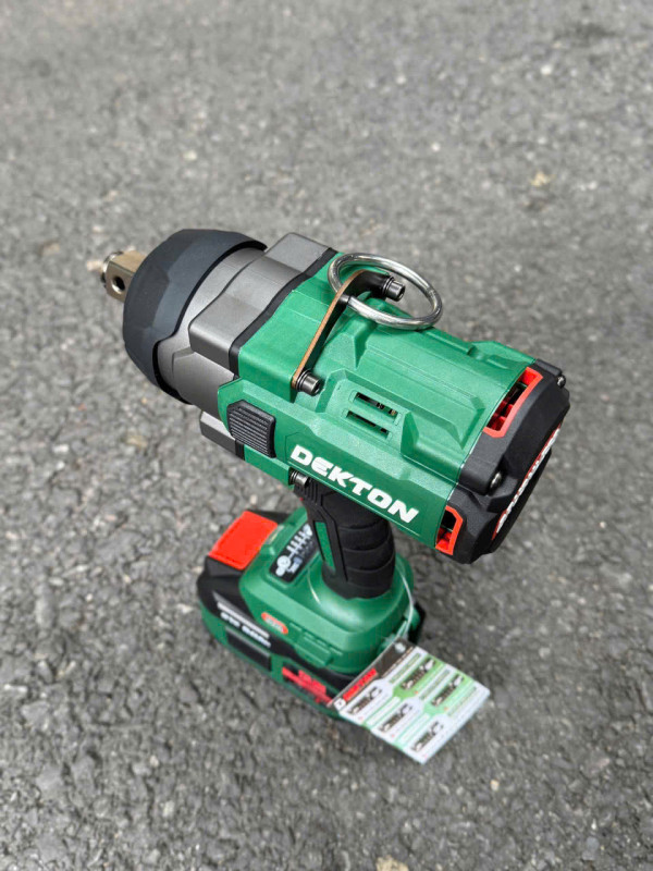 Máy siết bulong DEKTON M21-IW1650PRO, 1650N, 3/4