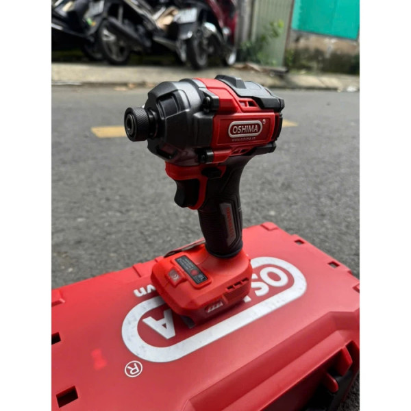 Máy siết vít pin 21V Oshima SV21V-NG260N-D3