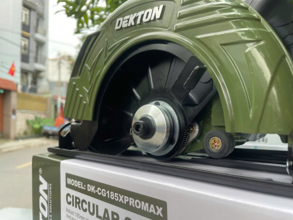 MÁY CƯA GỖ DEKTON- DK-CG185XPROMAX