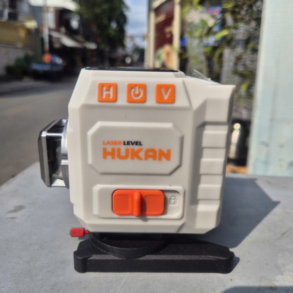 Máy cân bằng laser HUKAN GEN 2 G2-G8 – 12 tia xanh, ±2mm/10m