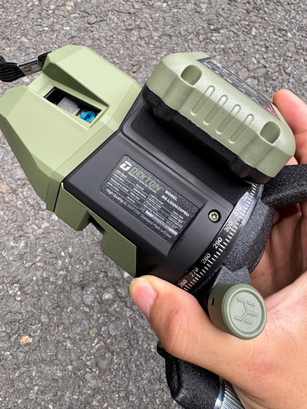 Máy Cân Bằng Laser 5 Tia Xanh Dekton DK-LS0503XPRO