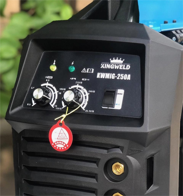 Máy hàn MIG CÔNG NGHIỆP KWMIG-250A TẶNG SÚNG MIG TO , Đồng hồ Khí
