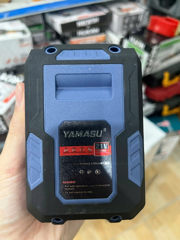 Pin yamasu 21V ( chân phổ thông) 4.5ah, 15cell