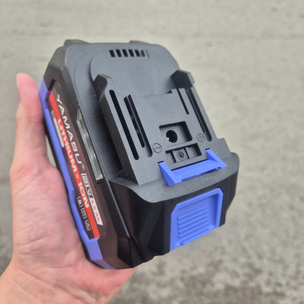 Pin YAMASU 21V (Chân phổ thông) 4.5Ah 15Cell