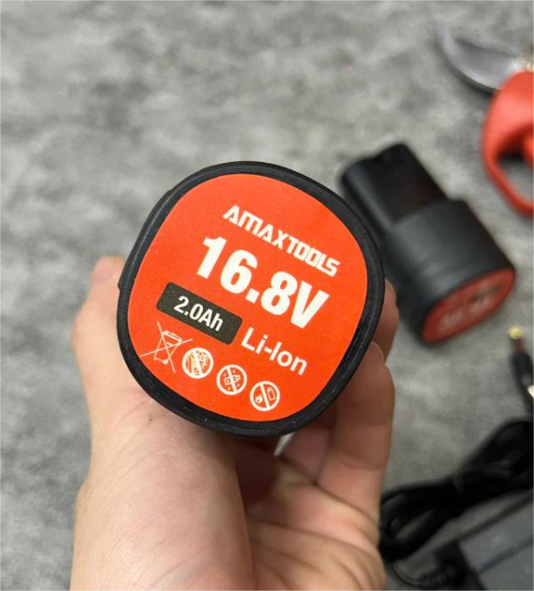 Kéo cắt cành dùng Pin Amaxtools  AKCC-25SA