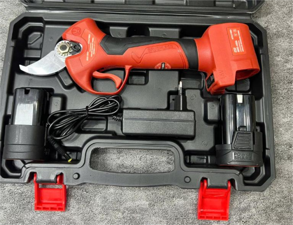 Kéo cắt cành dùng Pin Amaxtools  AKCC-25SA