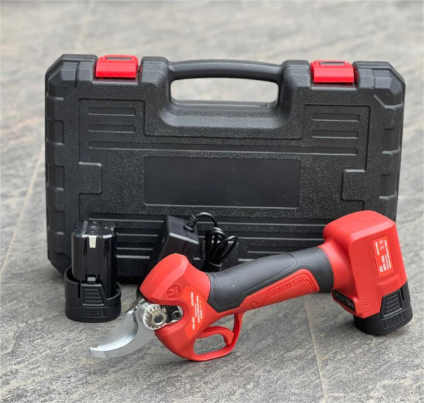 Kéo cắt cành dùng Pin Amaxtools  AKCC-25SA