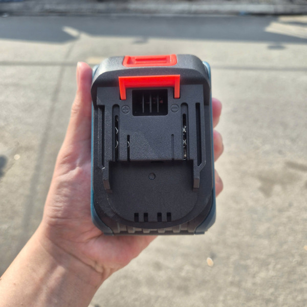 Máy phun sơn cầm tay dùng pin 21V GAOCHENG GN-CS1704