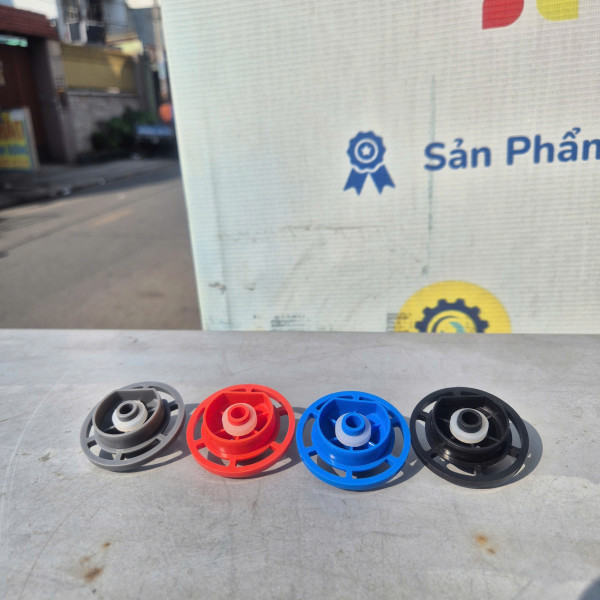 Máy phun sơn cầm tay dùng pin 21V GAOCHENG GN-CS1704