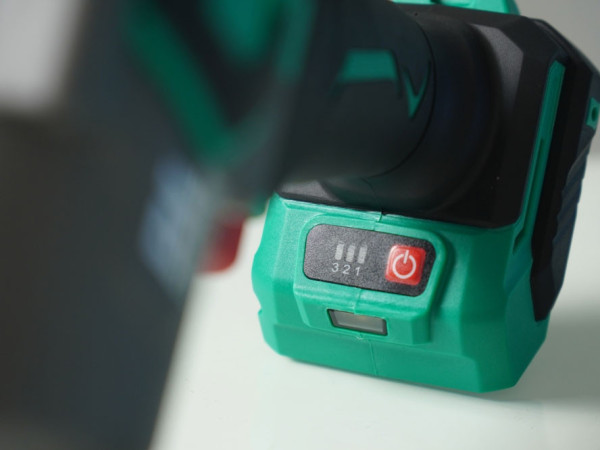 Máy siết bu lông dùng pin 20V DCA ADPB998DM (1 pin 5AH, sạc)