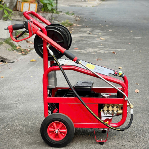 Máy Xịt Rửa Xe Công Nghiệp Áp Lực 3.5Kw Deko DK-X35