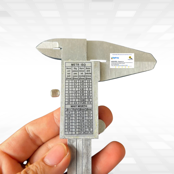 Thước kẹp cơ 200mm TOTAL TMT312001