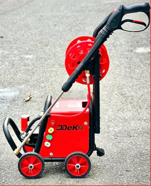 Máy xịt rửa xe  DDEKO DK-3500HQ