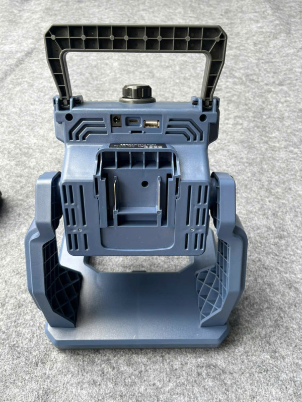 Đèn Led dùng pin M21 Yamasu YMS-MD35