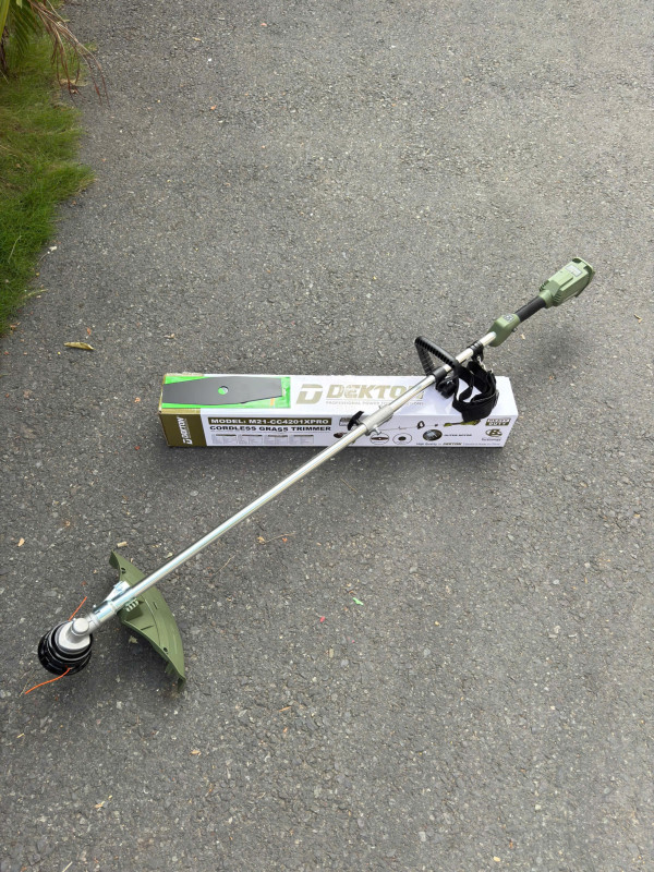 Máy cắt cỏ pin 21V Dekton M21-CC4201XPRO – Rotor ngoài