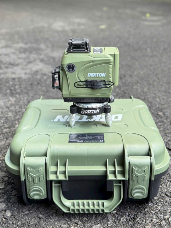 Máy Laser cân mực Dekton 12 tia xanh DK DK-LS1201XPRO