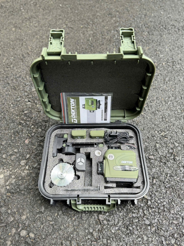 Máy Laser cân mực Dekton 12 tia xanh DK DK-LS1201XPRO