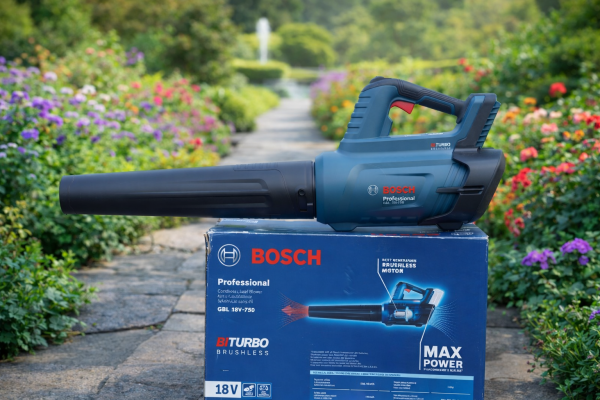 Máy Thổi Dùng Pin 18V Bosch GBL 18V-750 (Chưa Pin & Sạc)