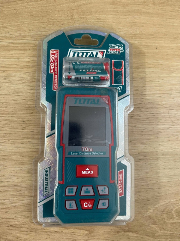 Máy Đo Khoảng Cách Tia Laser Total - TMT57026