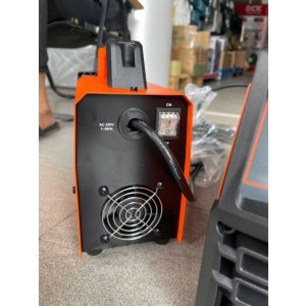 Máy hàn que Megatec ARC-200