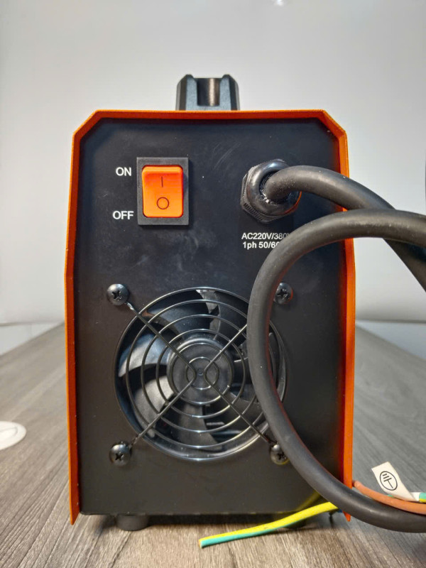 Máy hàn que Megatec ARC-250SV