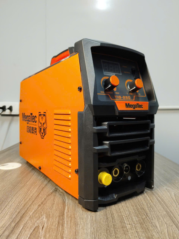  Máy hàn tig 1 chức năng Megatec WS-250S