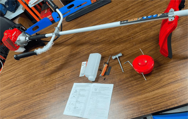 Máy cắt cỏ xăng FICO FC-330