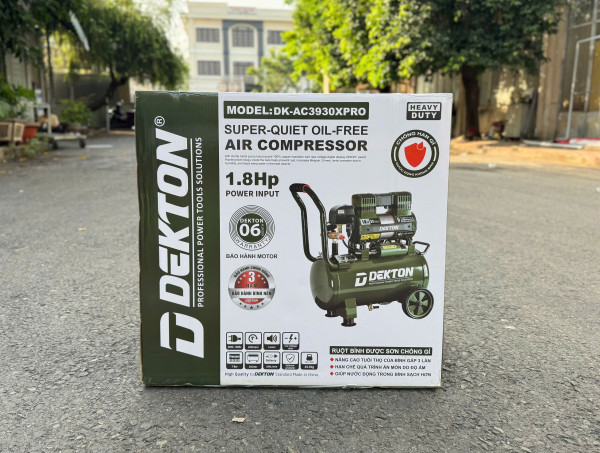 Máy Nén Khí  Không Dầu Dekton DK-AC3930XPRO 30L