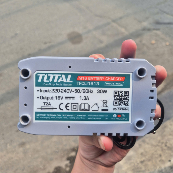 Máy Siết Vít Không Chổi Than TOTAL TIRLI16178 16V – 170Nm, 2 Pin 2.0Ah, Chính Hãng