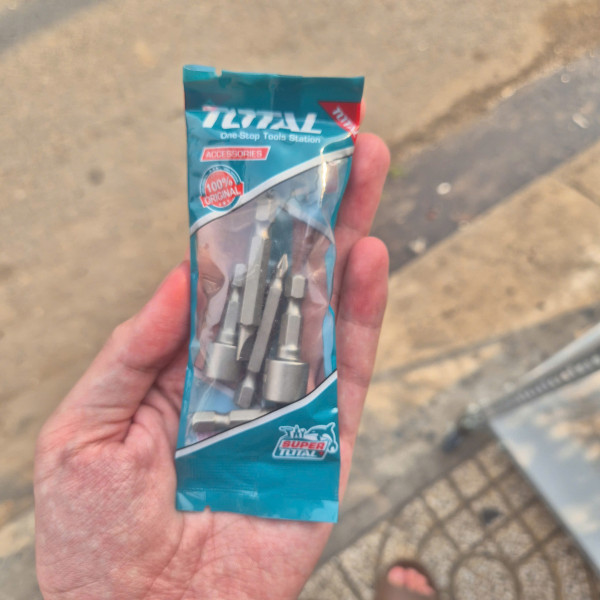 Máy Siết Vít Không Chổi Than TOTAL TIRLI16178 16V – 170Nm, 2 Pin 2.0Ah, Chính Hãng