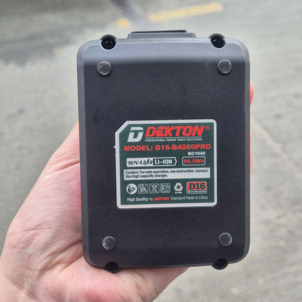 Pin 4.0Ah DEKTON D16-B4060PRO (16.8V)