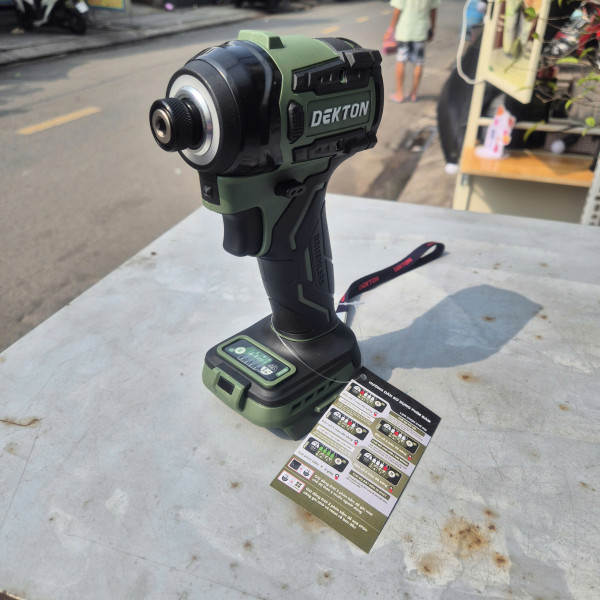 Máy chuyên vít 21V Dekton M21-CV250XPRO (Thân máy)