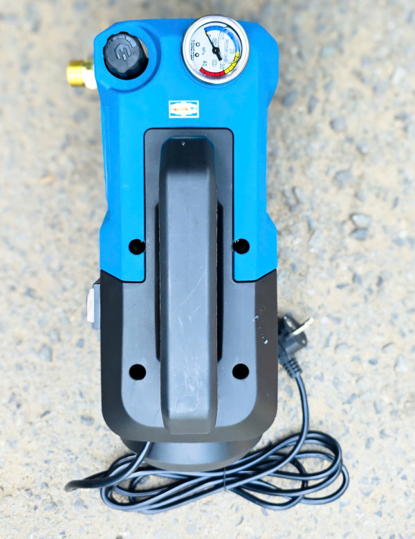 Máy xịt rửa 2700W 120 bar CLASSIC CLA-2720