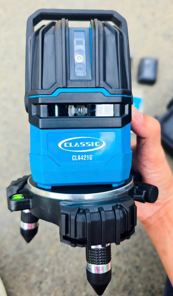 Máy cân mực Laser 5 tia xanh 4000mAh Classic CLA-421G