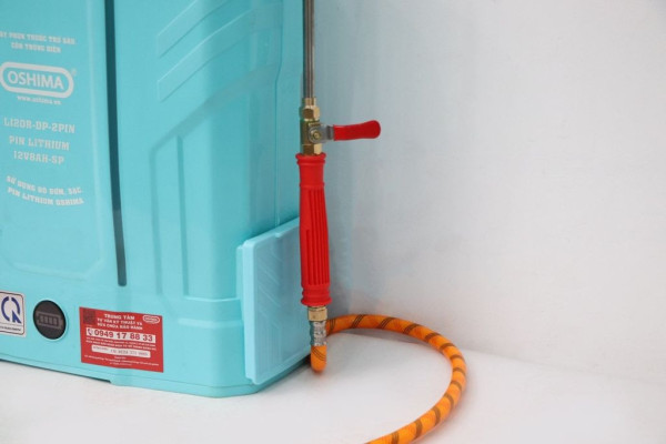 Máy phun thuốc trừ sâu, côn trùng điện OSHIMA Li20R-DP-pin Xanh Pin lithium 12V8Ah-SP