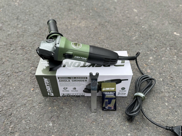 Máy mài công tắc trượt 800W Dekton DK-AG800X