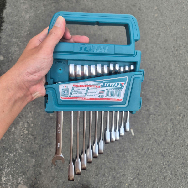 Bộ 24 cờ lê miệng vòng xoay chiều 8-19mm TOTAL THT103RK246