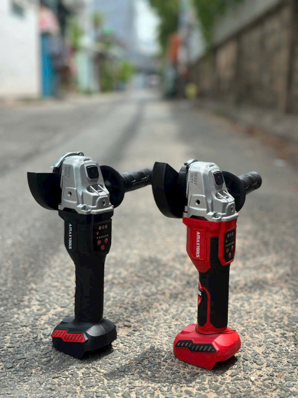 Máy mài góc dùng pin 21V AMAXTOOLS AM100C-SM (Thân máy)