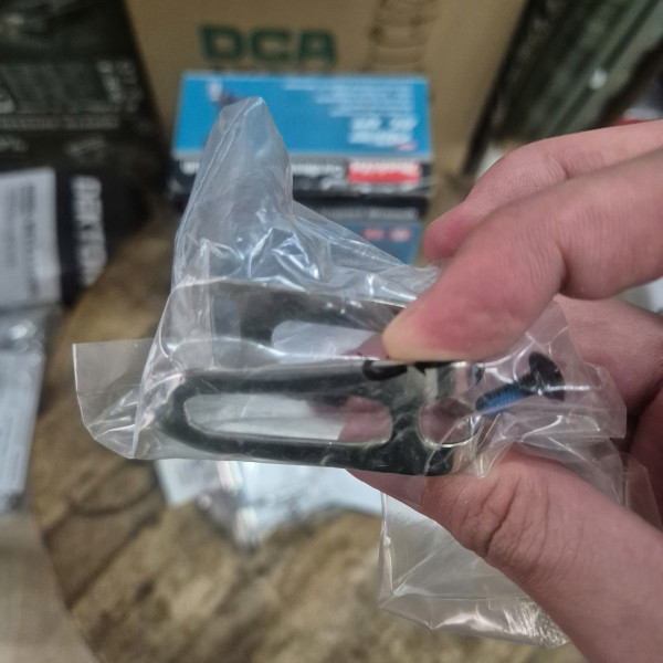Máy siết bulong dùng pin 40V Max MAKITA TW004GZ - Chưa bao gồm pin, sạc