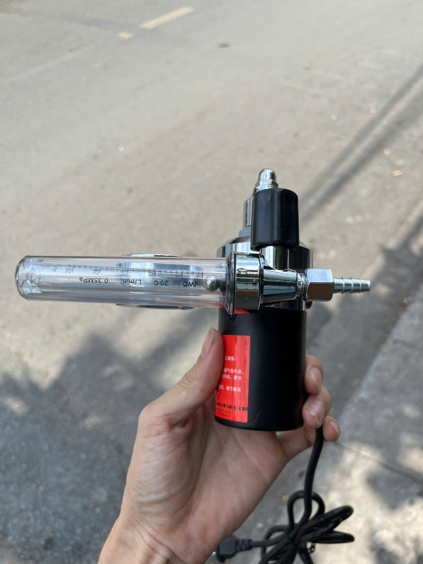 Đồng hồ khí CO2/220V của máy hàn Mig Riland RL-M-DHK03