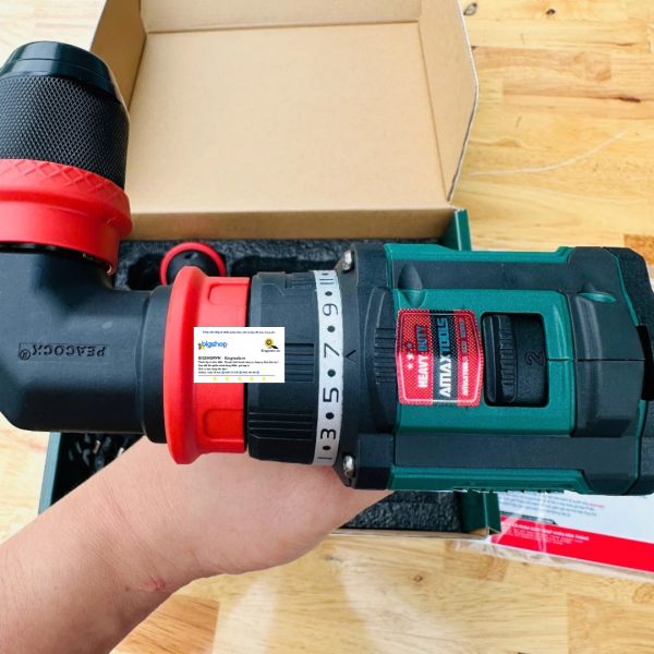 Máy khoan pin 4 đầu đa năng AMAXTOOLS AKI6511-Plus (2 pin 16V và 1 sạc)