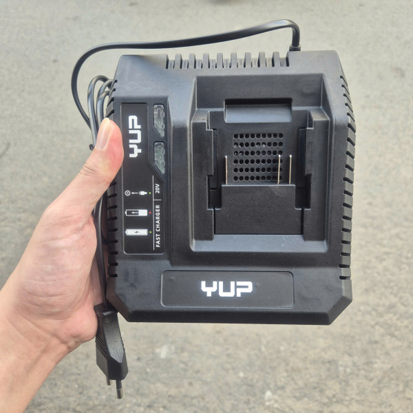 Sạc Pin YUPAI YP20-CH40A (20V/4.0Ah)