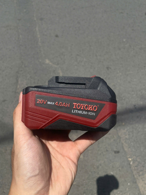 Pin 21V/4.0Ah TOYOKO PIN002 (10 Cell, dòng Pro)