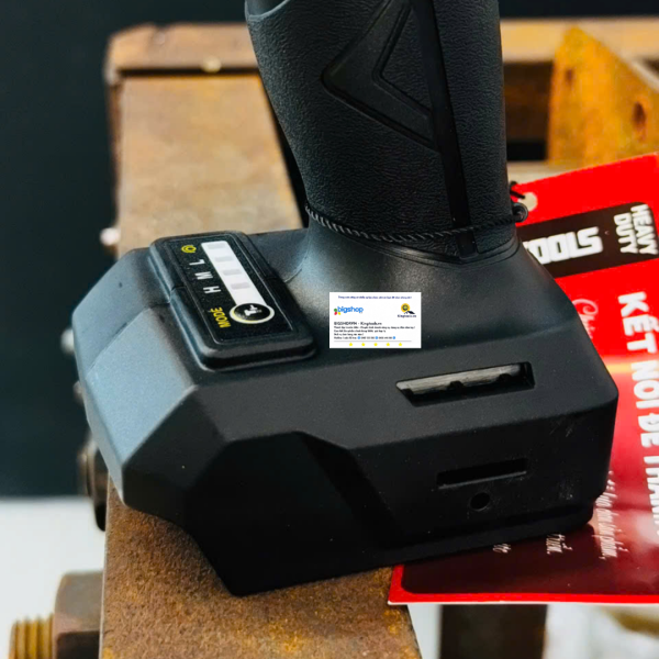 Máy siết bulong pin 21V AMAXTOOLS ABL95012SM (Lực siết 950Nm)