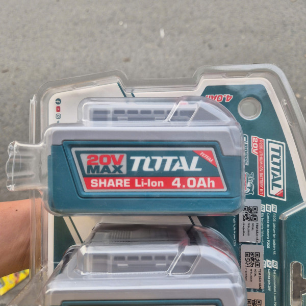 Bộ combo 3 pin Lithium-ion 20V/4.0Ah TOTAL TOSLI251296