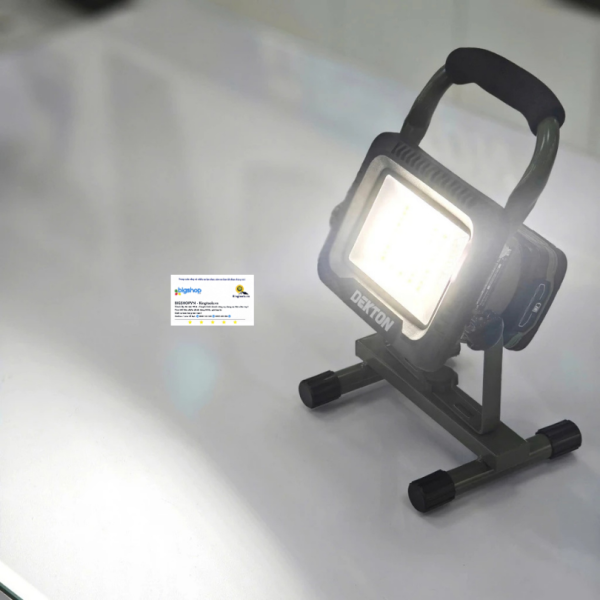 Đèn công trình dùng pin DEKTON M21-D5000XLM - Thân máy (Độ sáng tối đa 5000 Lumens)