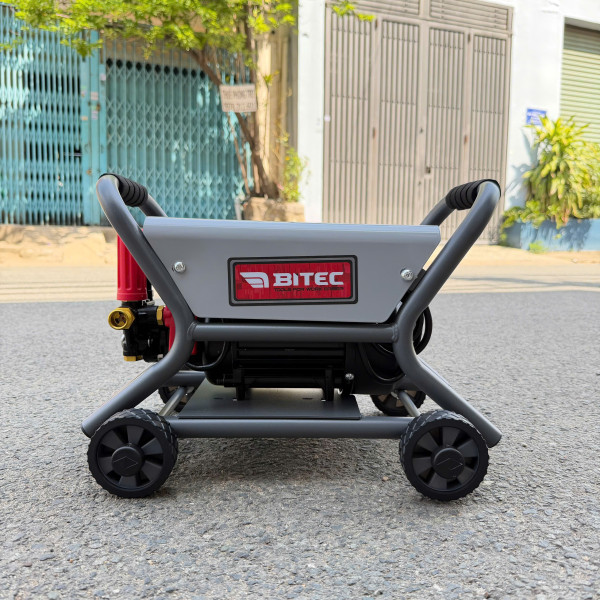 Máy xịt rửa xe BITEC BT3535G (Công suất 3500W)