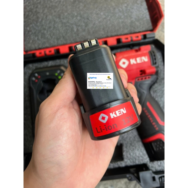 Máy vặn vít dùng pin 12V KEN BL6712D (Lực siết 170Nm) - 2 pin và 1 sạc