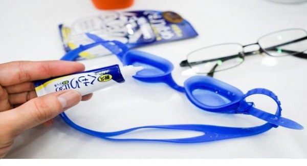 Gel chống hơi nước kinh mắt ANTI-FOG GEL FOR GLASSES H-92 SOFT99 của Nhật 